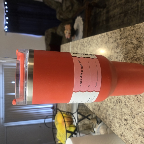 Stanley Valentine Red Quencher H2.0 Tumbler - Picture 2 of 3